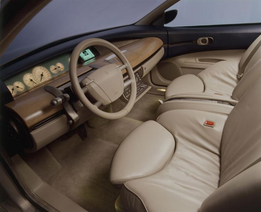  Renault Initiale Concept 1995 года  (фото 7 из 7)